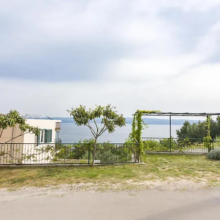 Country house Star Of The Sea Jesenice (Split-Dalmatia)